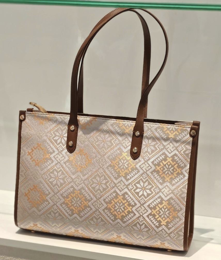 Four Swallows Facing Flowers Large Tote Briefcase Bag - Traditional Zhuang Brocade Bag